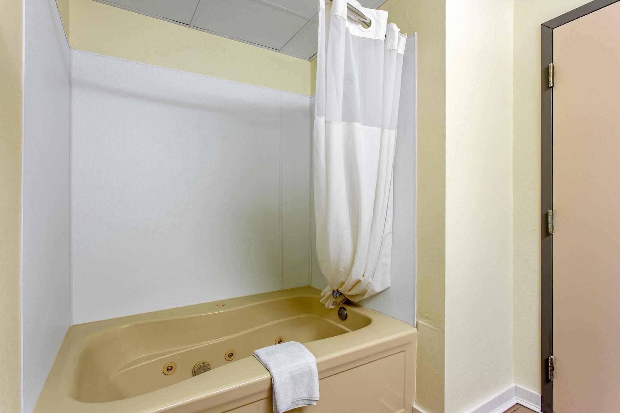 Quality Inn Surfside Beach Esterno foto
