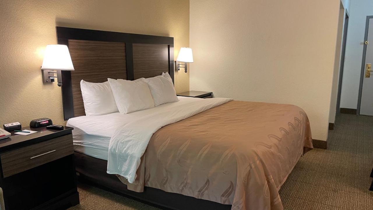 Quality Inn Surfside Beach Esterno foto