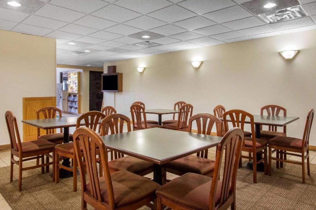 Quality Inn Surfside Beach Esterno foto